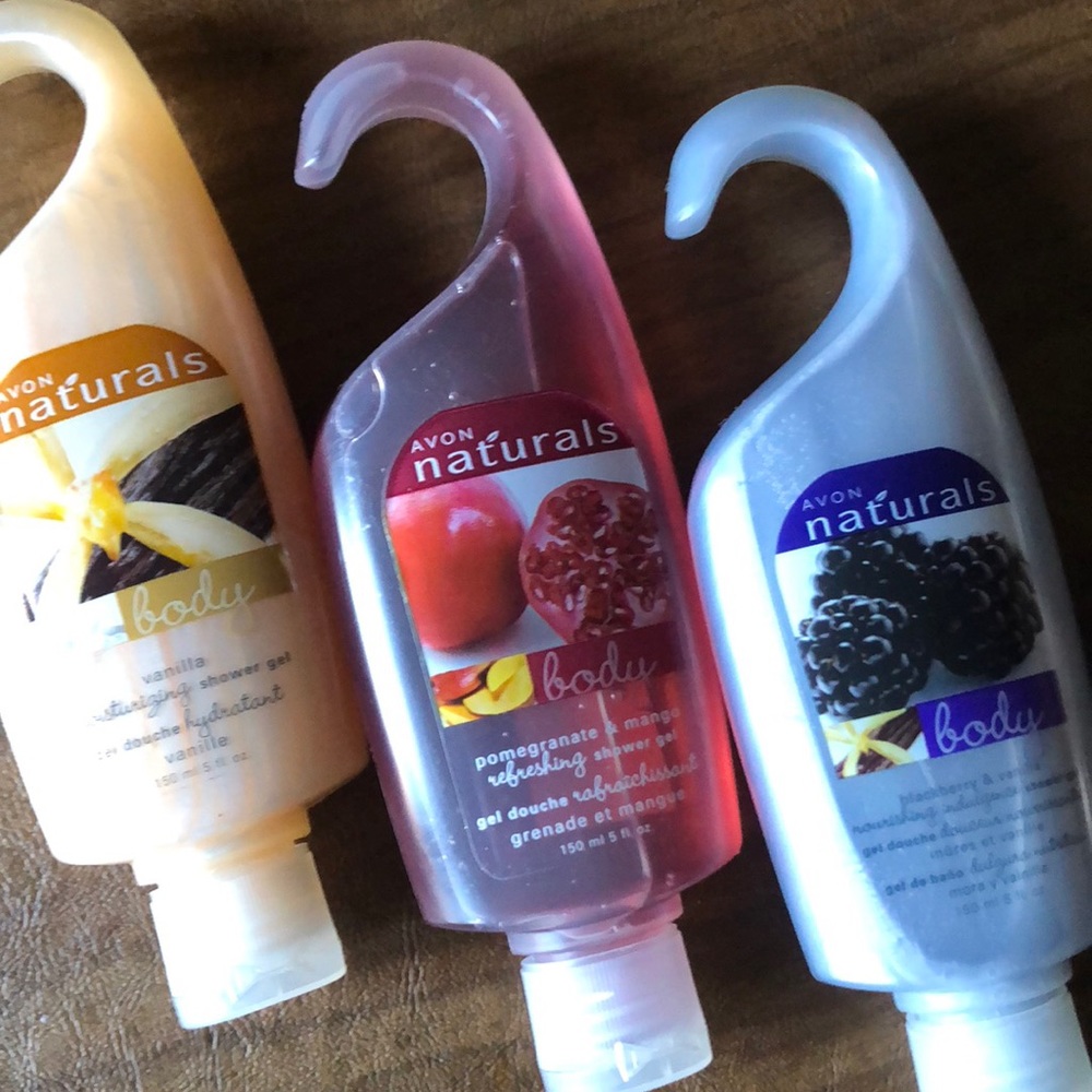 Avon shower gel set